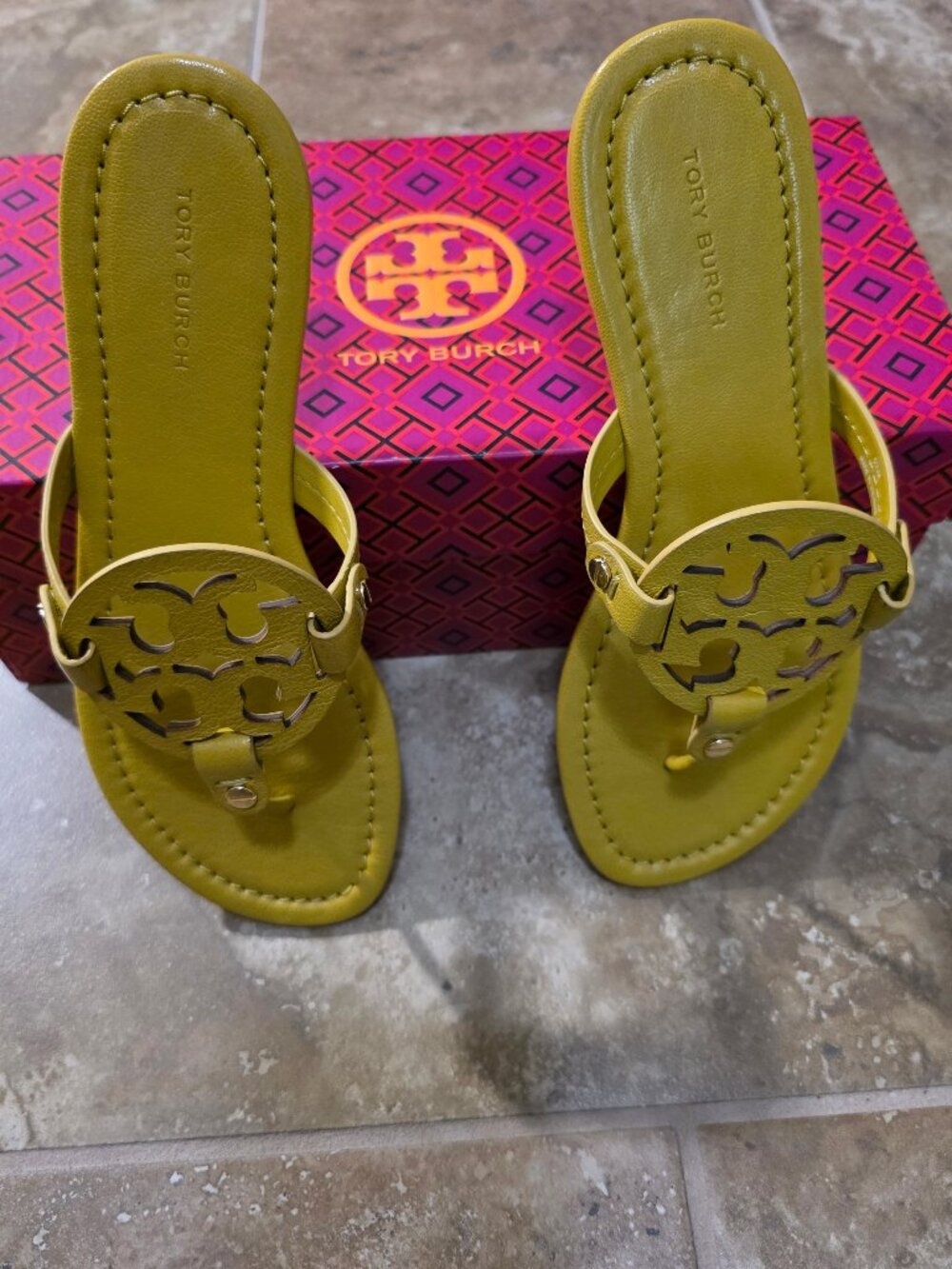 Women's Sandals